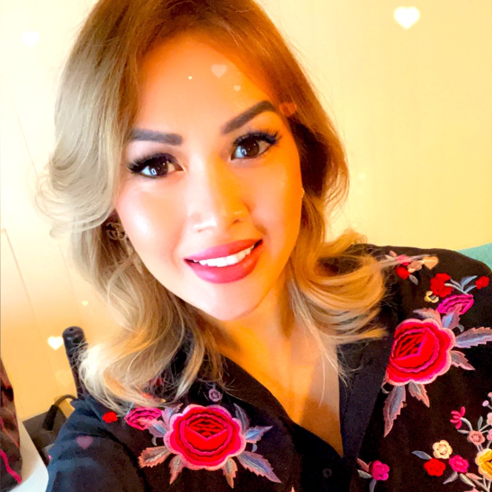 Meet your Posher, Traciee